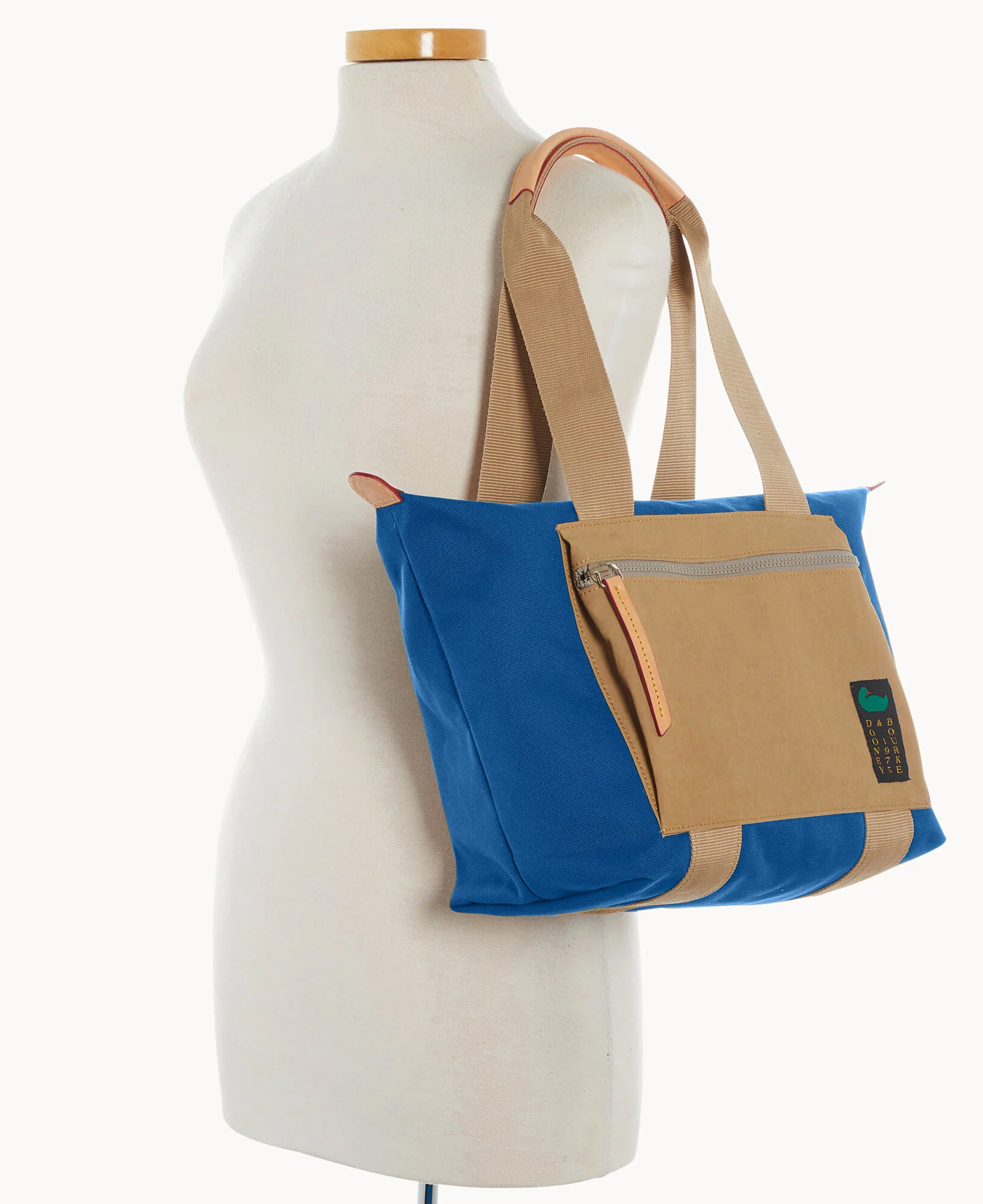 Canvas Carryall 28 with Pocket - Image 40