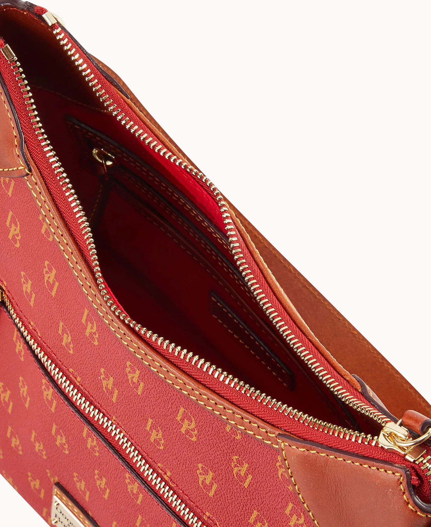 Gretta Hobo - Image 24