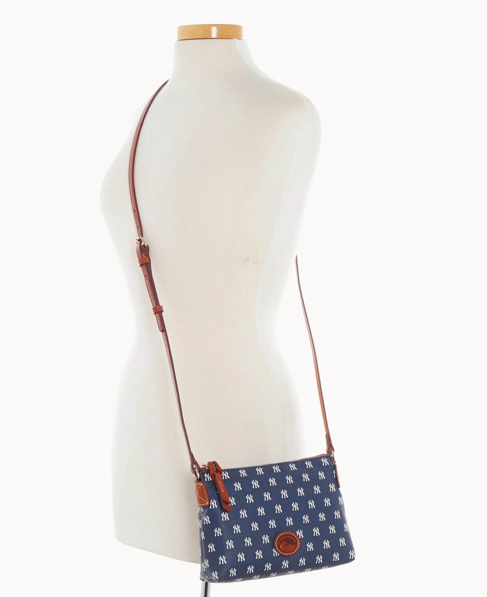 MLB Yankees Crossbody Pouchette - Image 4