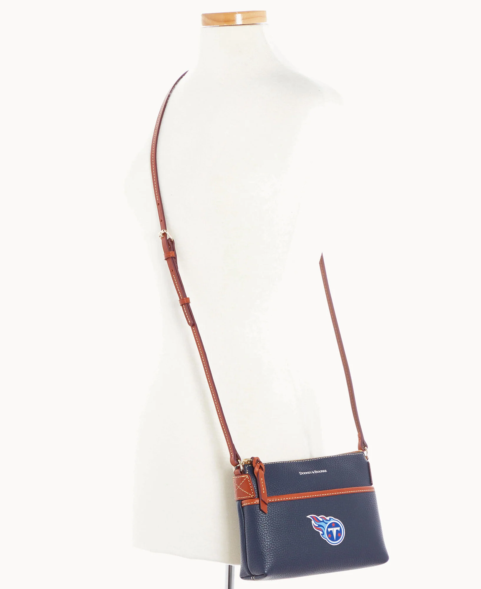 NFL Titans Ginger Crossbody - Image 4