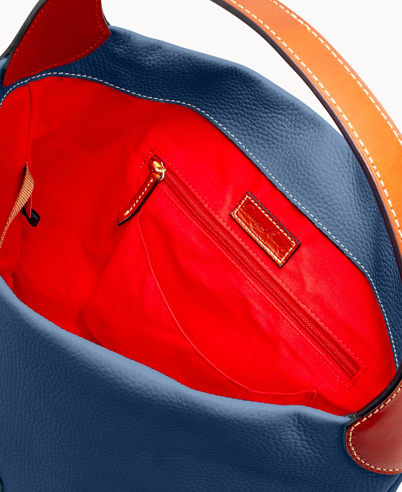 Pebble Grain Logo Lock Shoulder Bag - Image 65