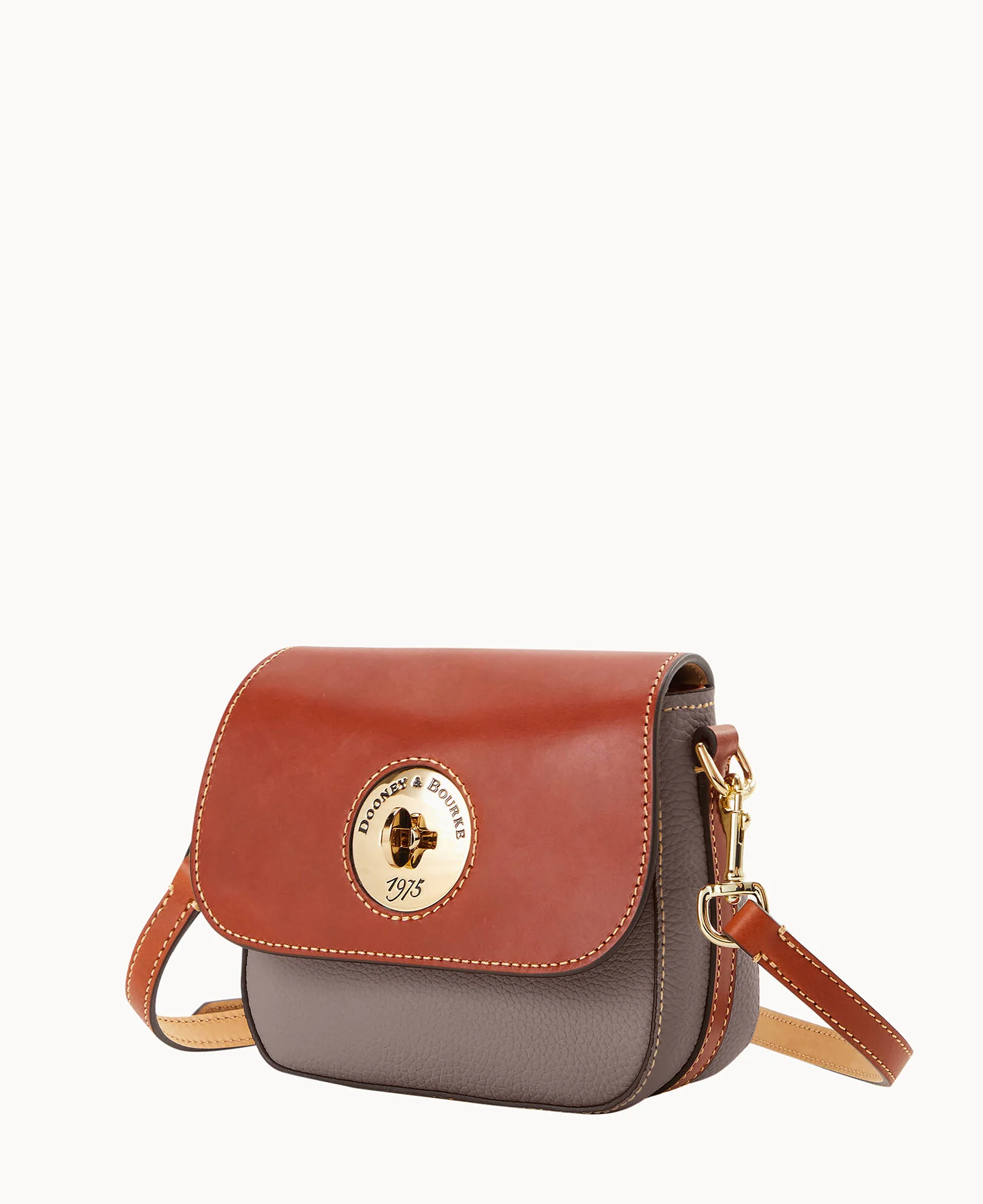 Pebble Turnlock Flap Saddle - Image 86